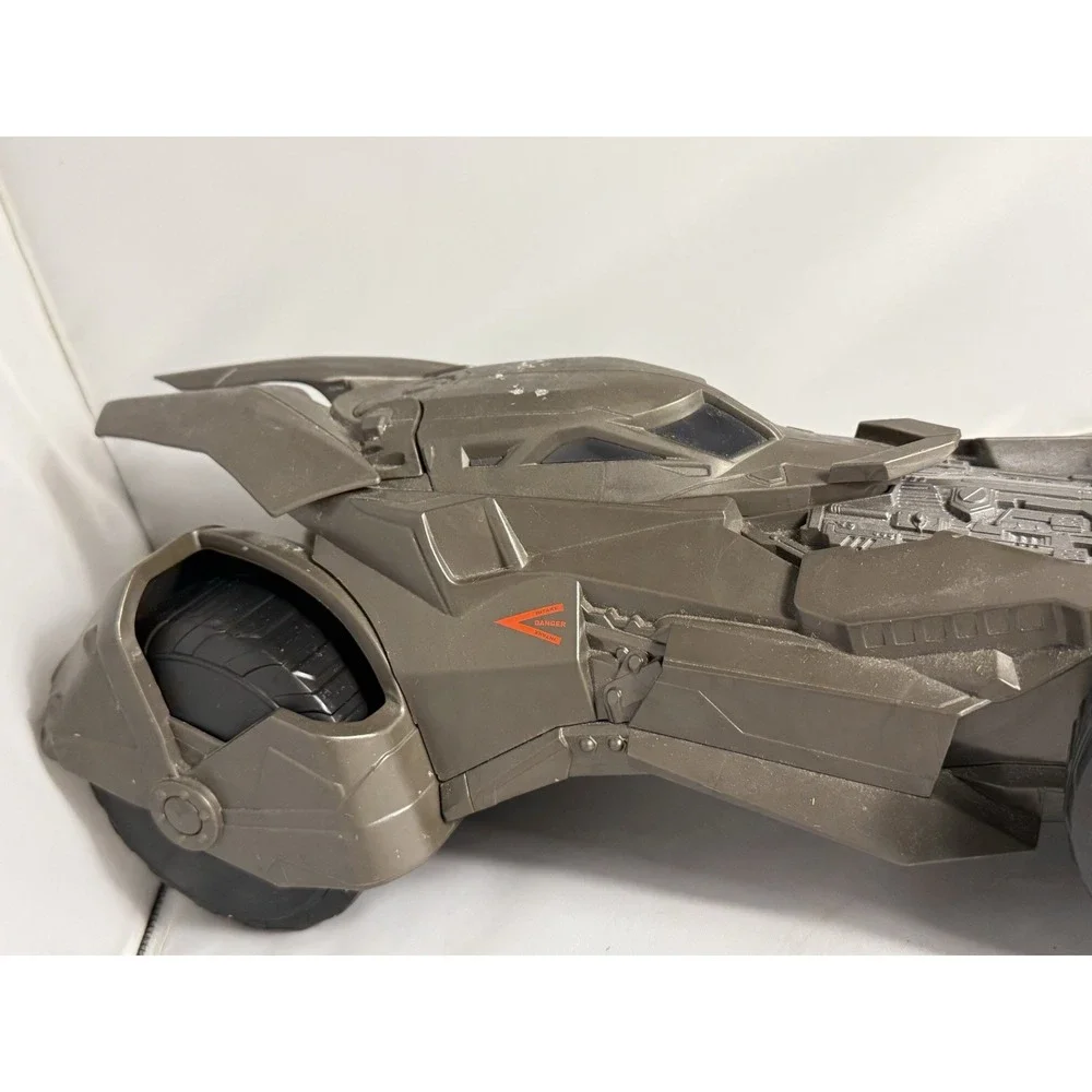 2015 Mattel Batman Vs Superman Epic Strike BATMOBILE Vehicle DC Comics 12